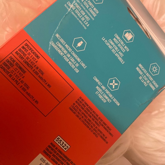 Brand New Mobile Power Bank( packaging open/broken) 8000 Mah!! - Picture 3 of 4